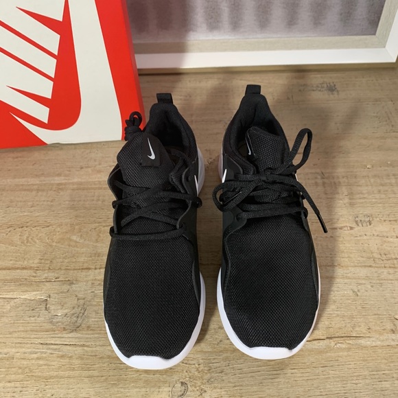 NEW Nike Tessen Black Running Shoe with box - Picture 5 of 13